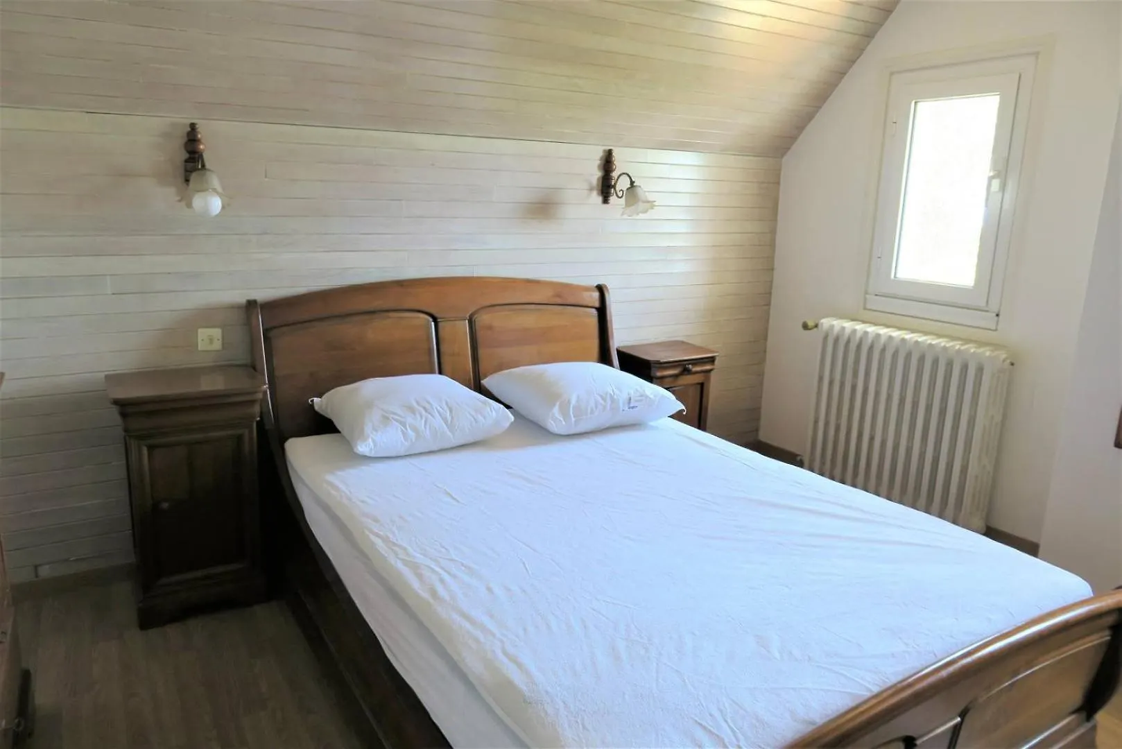 Maison Avec Wifi, Jardin, A 900M De La Plage De Trestraou A Perros-Guirec Ref 849 France